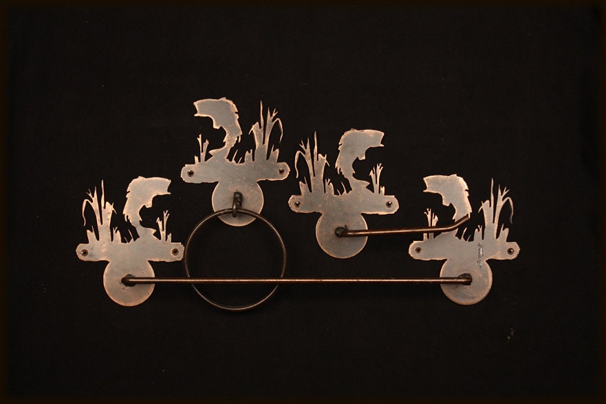 Towel Bar Set Fish Rustic Lodge Bass Towel Bar Toilet Paper Holder Lakehouse Lodge bath Gift Fisherman Cabin Bathroom Gift Handmade Fish