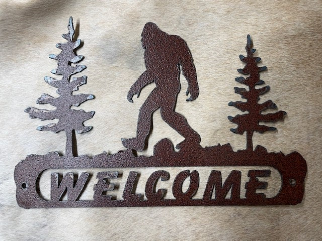 Bigfoot Welcome Sign Metal Bigfoot Art Housewarming Gift Mountain Lodge Decor Sasquatch Sign Bigfoot Gift Rustic Bigfoot Decor Wall Sign