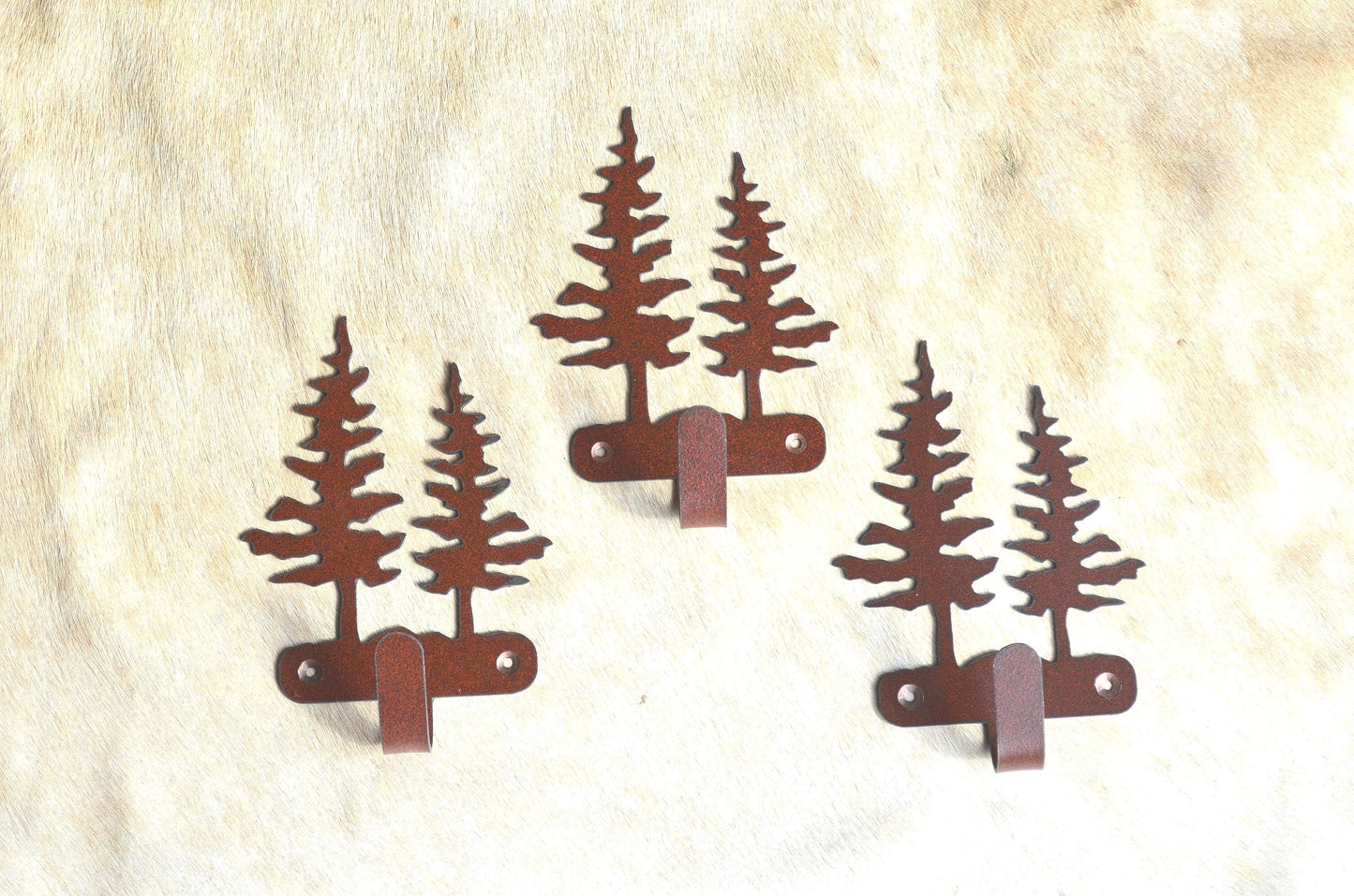 Set of 3 Tree Wall Hooks Tree Wall Art Metal Pine Hook Back Pack Hook Cedar Coat Rack Hunter Gift Deer Nursery Laundry Hook Rustic Tree Hook