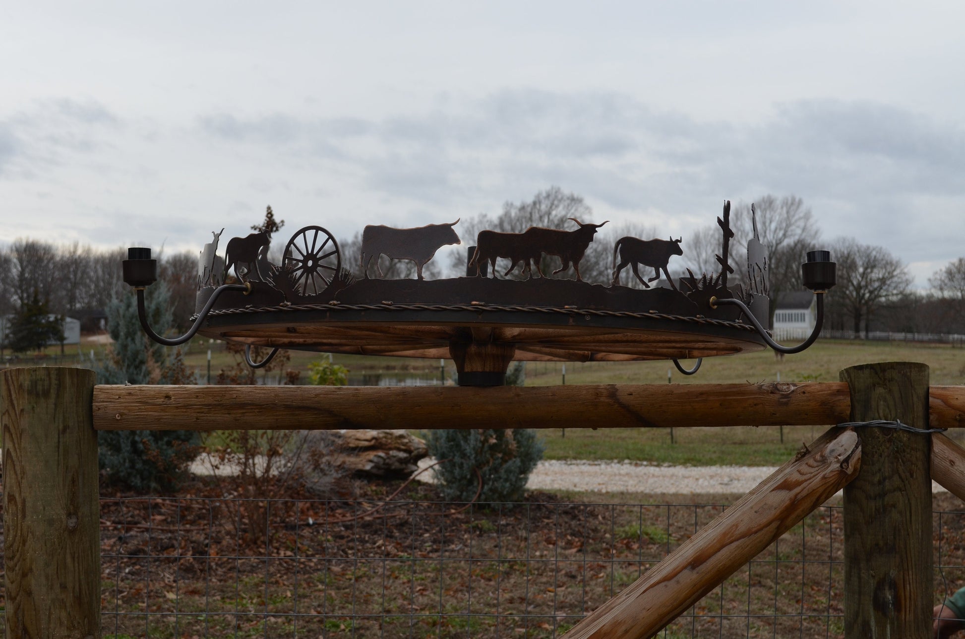 Chandelier Authentic Wagon Wheel Light Cattle Drive Western Light Rustic Chandelier Cowboy Light Handmade Sheepskin Rustic Lodge Light