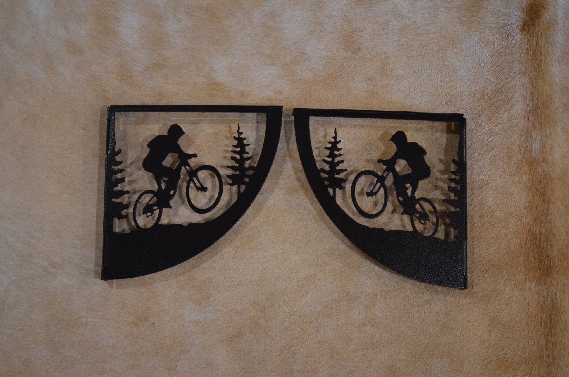 Bike Shelf Brackets Metal Wall Art Teen Room Modern Biker Bracket Bicycle Art Gift Cornice Nursery Kids Room Bike Decor Rustic Boys Room