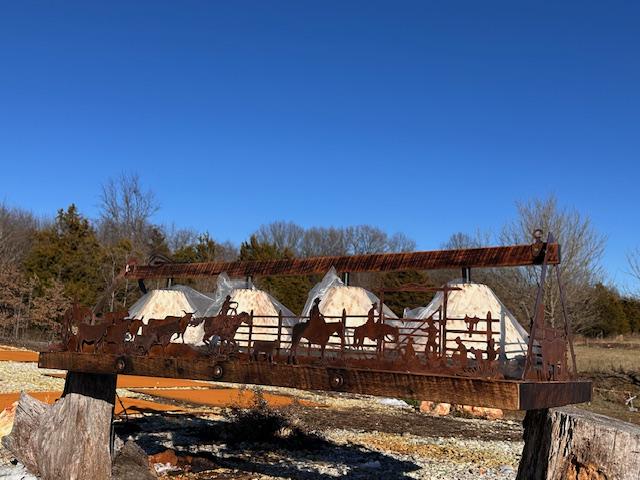 Cattle Drive to Corral Large Chandelier Free Shipping Sheepskin Shades Ranch Lighting Barn Wood Frame Handmade Western Chandelier