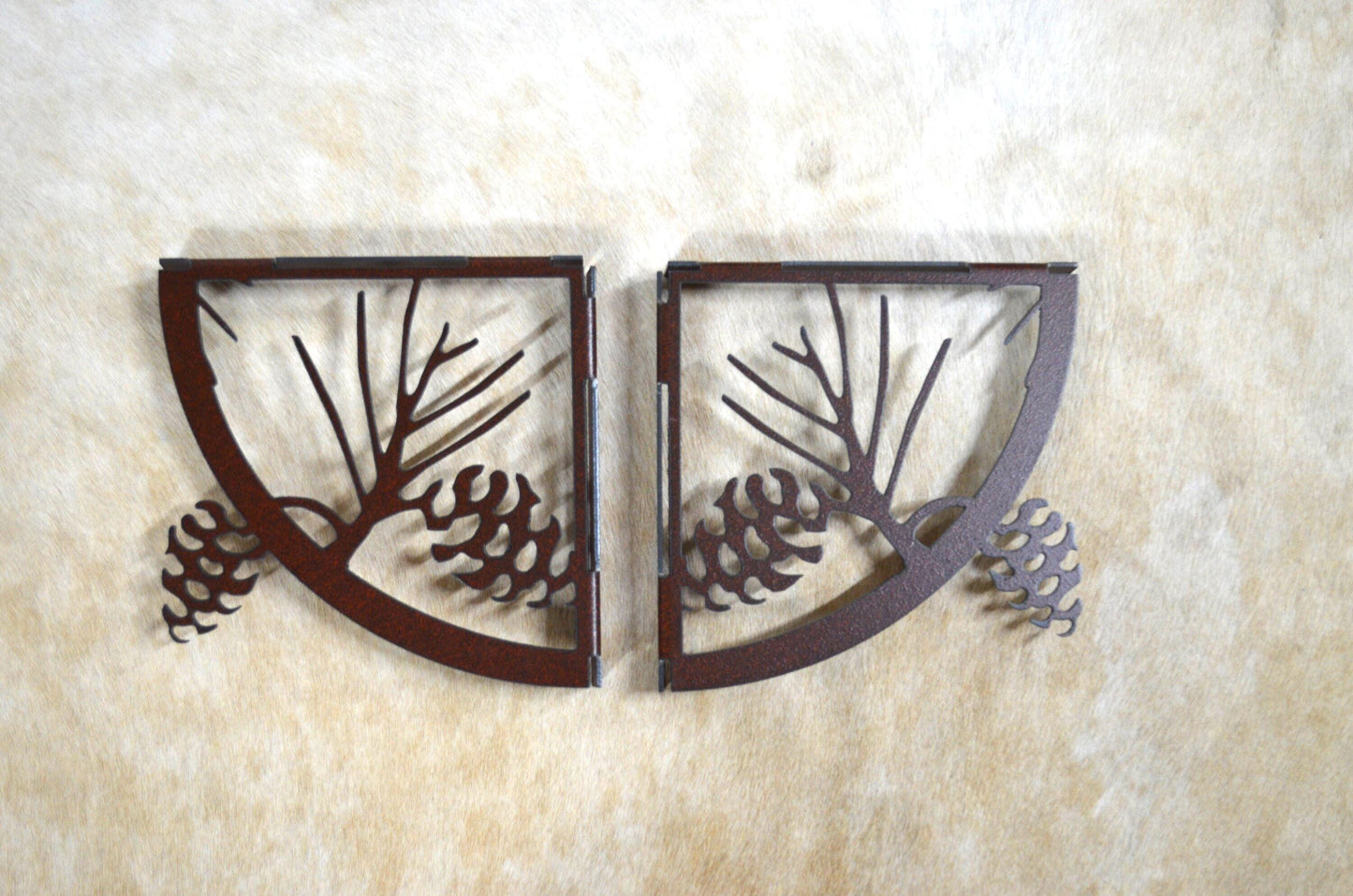 Pinecone Shelf Bracket Rustic Pinecone Decor Gift Lodge Accent Rustic Gift Pinecone Cornice Cabin Metal Pinecone Art Lakehouse Lodge Shelf