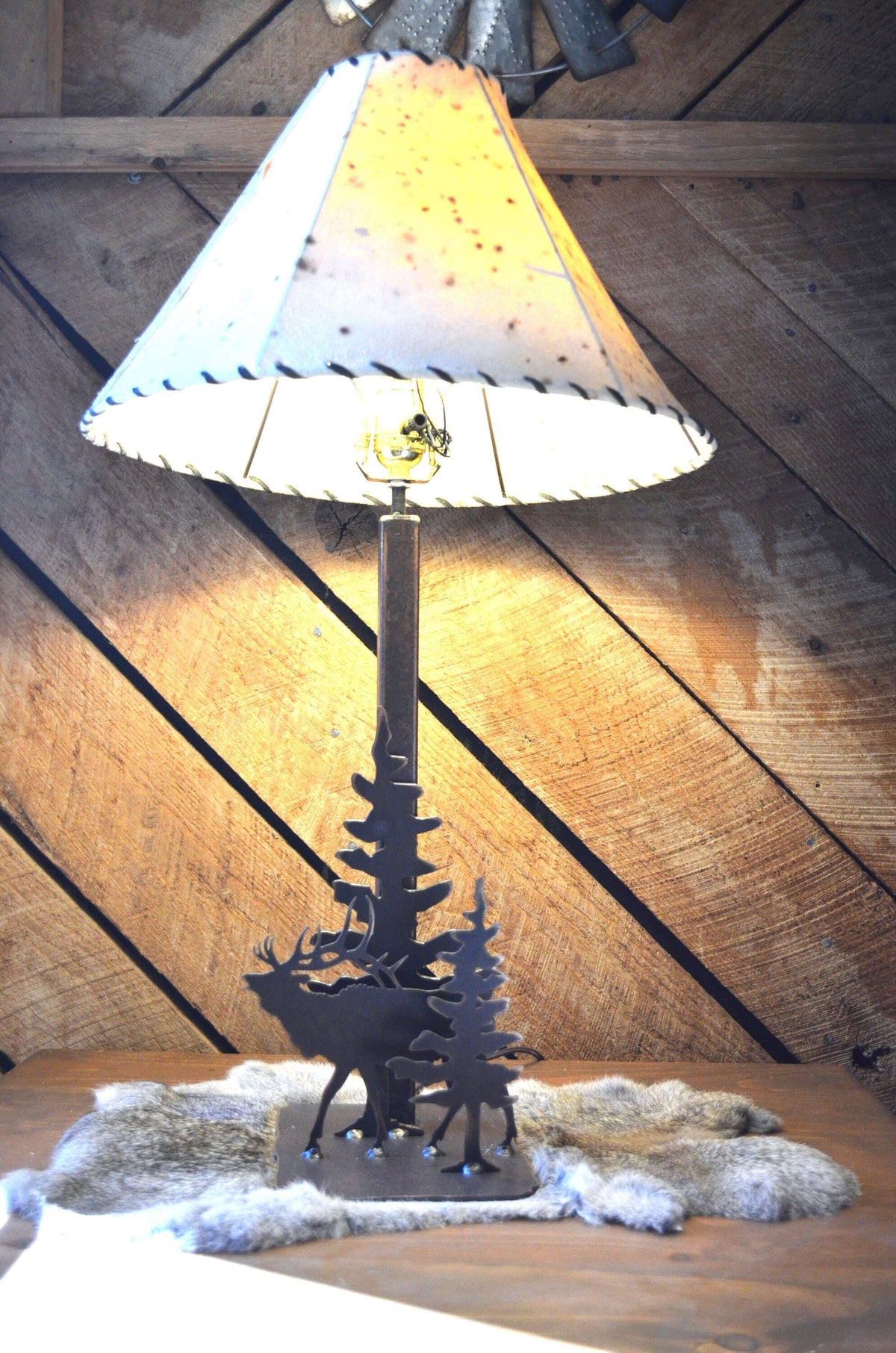 Lamp Rustic Elk Metal Table Lamp 20" tall Cozy Cabin Light Pine Cedar Elk Lamp Cozy Cabin Decor Mountain Lodge Gift Elk Light Hunters Gift