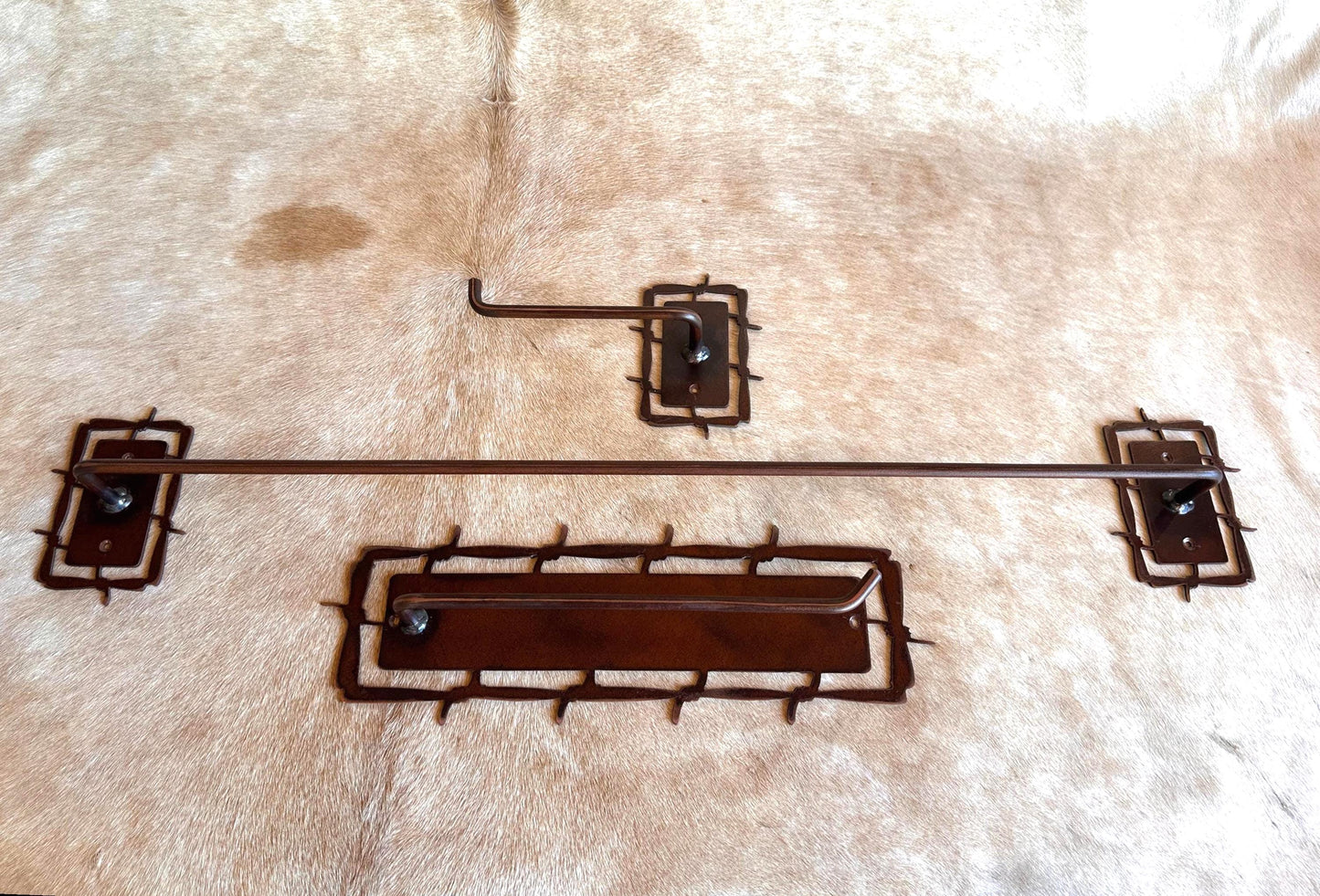 Rustic Barbwire Towel Bar Set: Western Bathroom Decor, Copper Patina