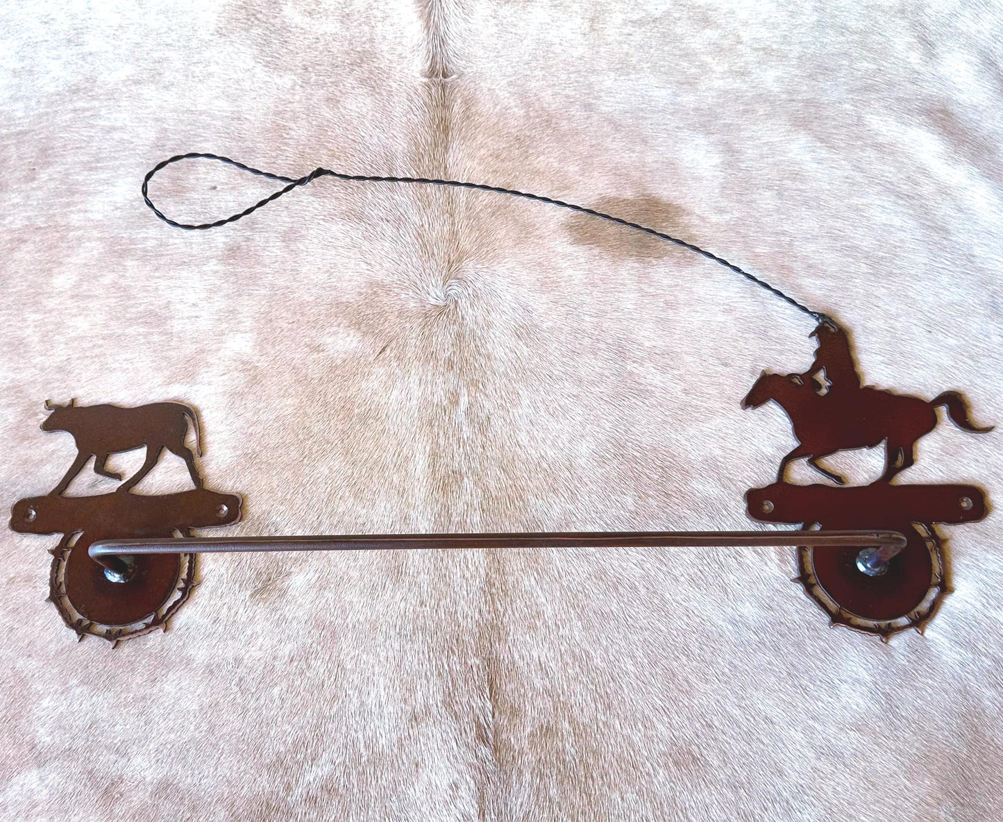 Rustic Western Towel Bar: Cowboy Lasso & Barbwire Bathroom Decor