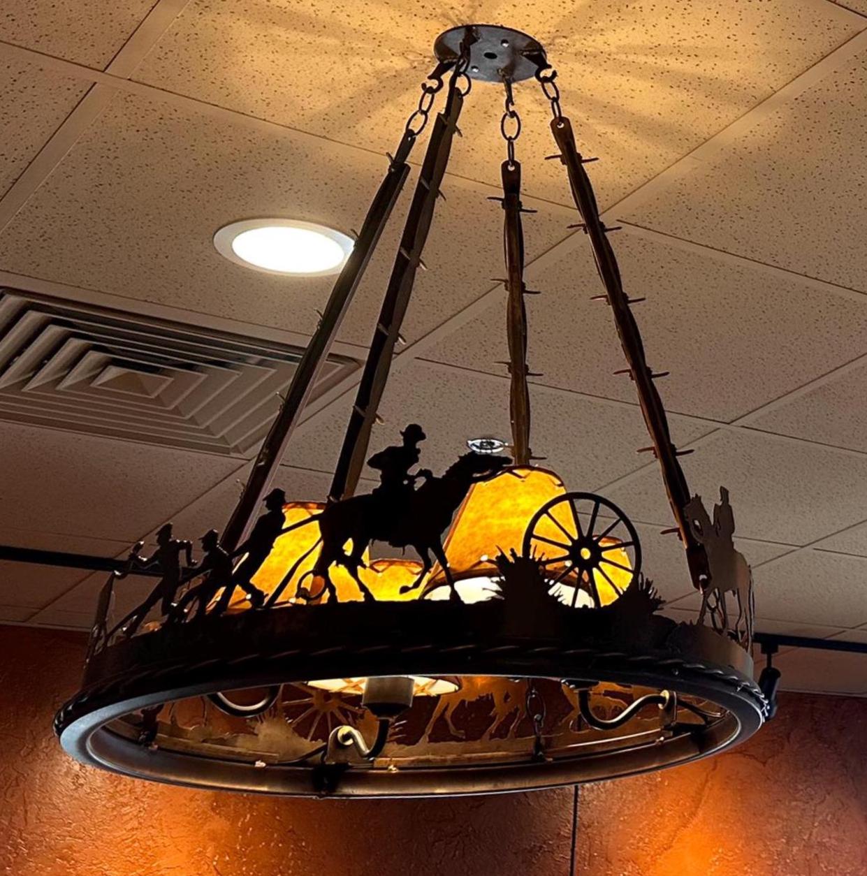 Horse Chandelier Handmade Western Lighting Metal Ring Horse Ranch Light