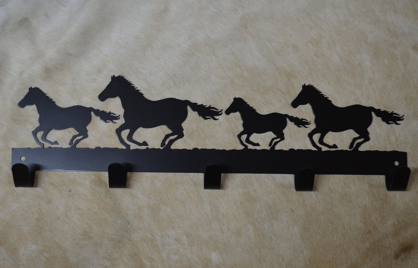 Horse Wall Hooks Towel Horse Robe Hooks Equestrian Gift Hat Coat Holder Horse Ribbon Display Metal Horse Wall Art Gift