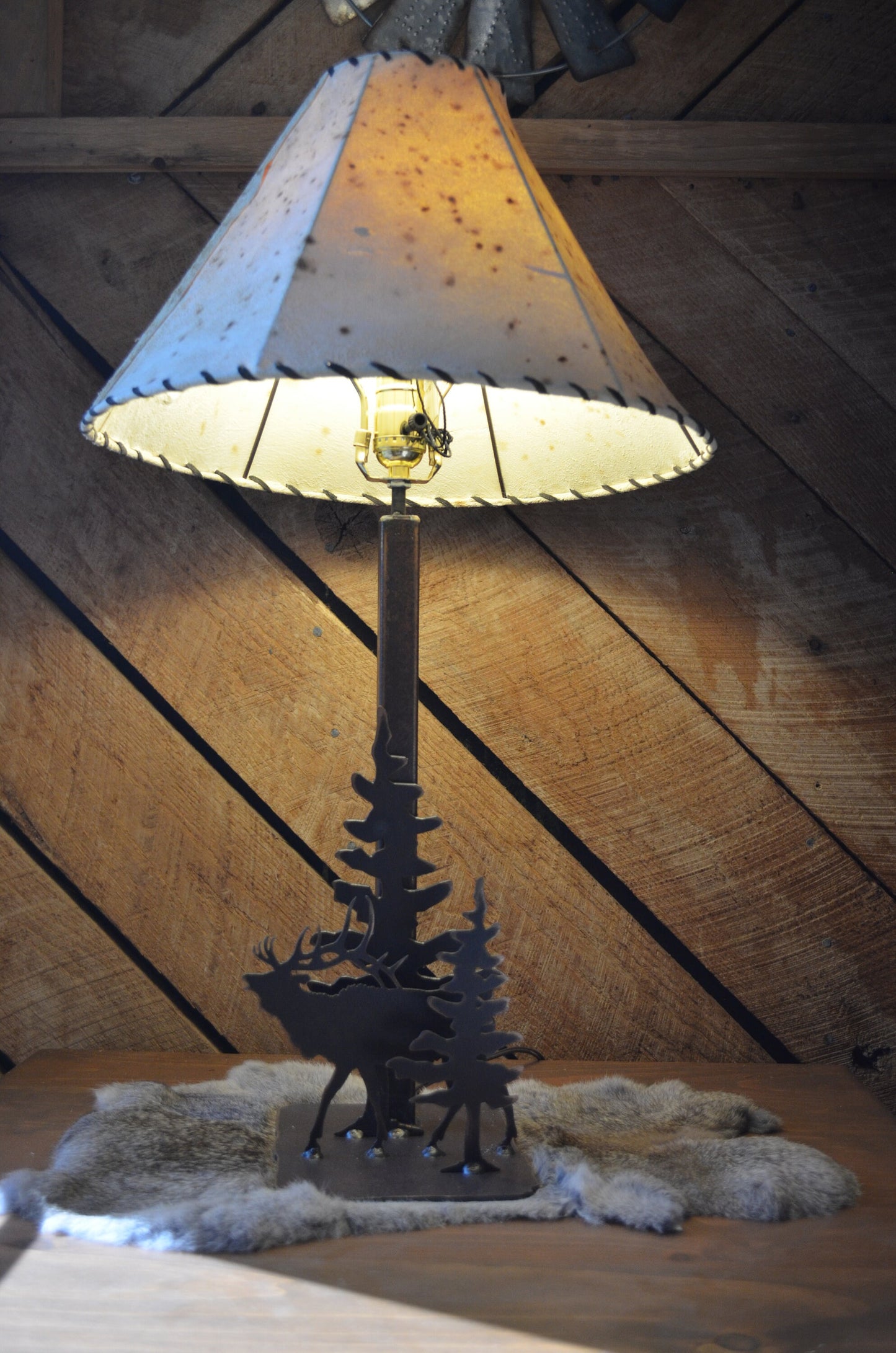 Lamp Rustic Elk Metal Table Lamp 20" tall Cozy Cabin Light Pine Cedar Elk Lamp Cozy Cabin Decor Mountain Lodge Gift Elk Light Hunters Gift